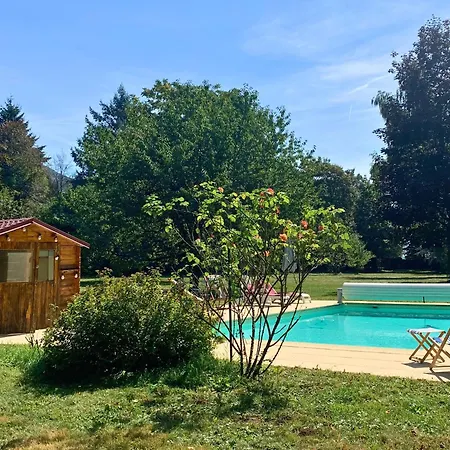 Et De Charme Avec Piscine, La Lhuiseraie