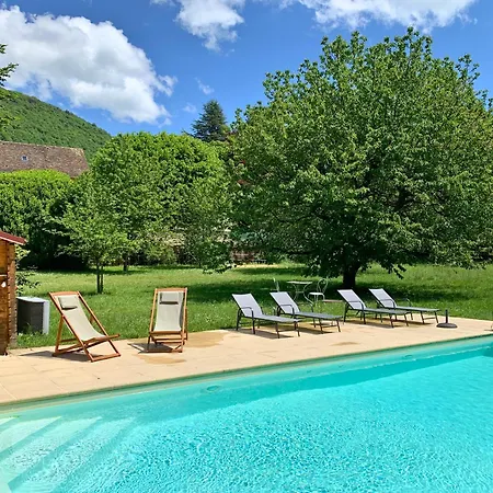 Et De Charme Avec Piscine, La Lhuiseraie Lhuis