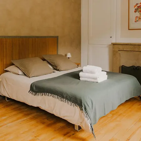 Gasthof Et De Charme Avec Piscine, La Lhuiseraie
